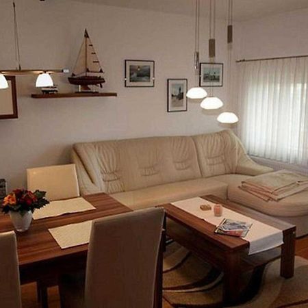 Rn_Ferienwohnungsvermietung _ Obje รอสต็อค ภายนอก รูปภาพ