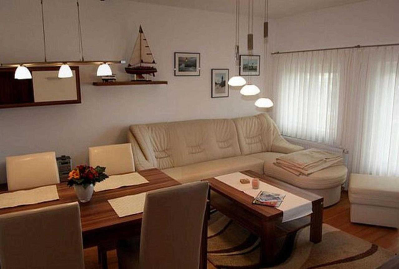 Rn_Ferienwohnungsvermietung _ Obje รอสต็อค ภายนอก รูปภาพ